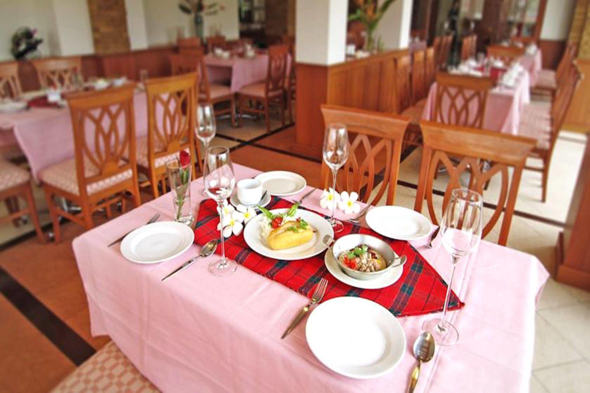 Kieng Piman Hotel Mukdahan Ngoại thất bức ảnh